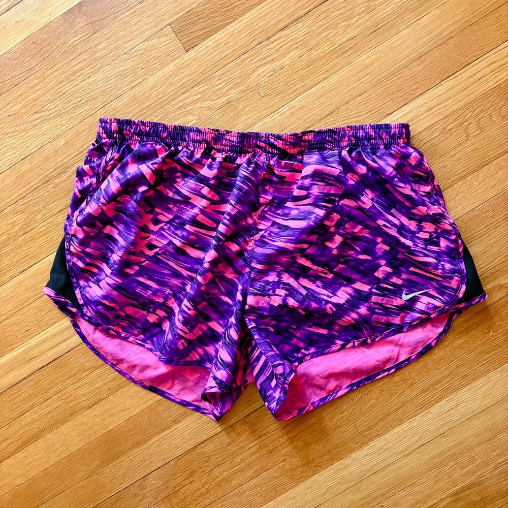 Nike Tempo Dri-FIT Womens Running Shorts Purple Pink Zip Pocket Size L Workout
